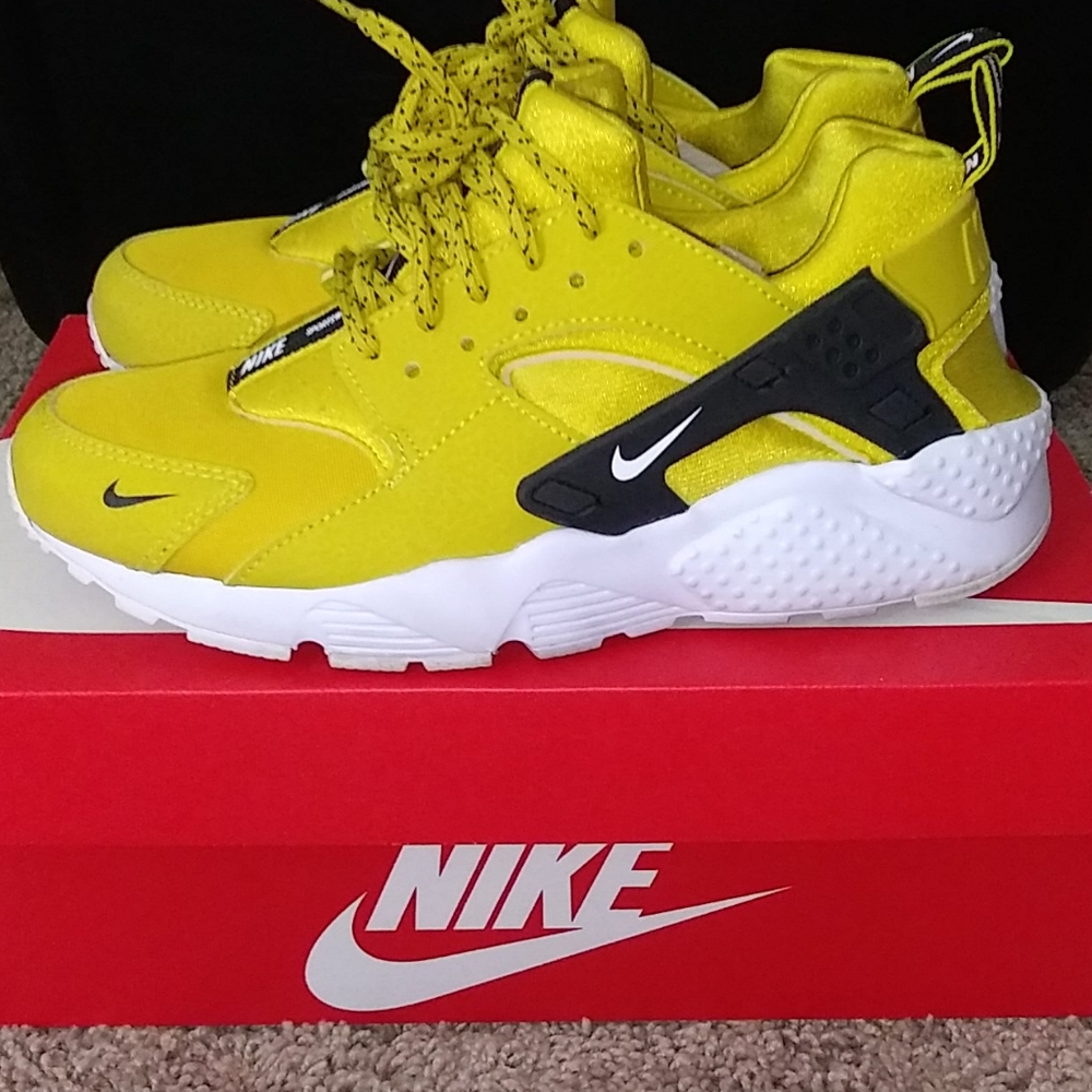 Nike Huarache Run SE (GS)